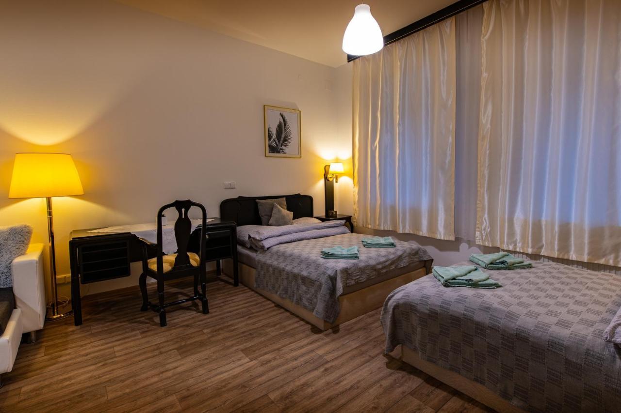 Apartman U Krizku Jihlava Exterior photo